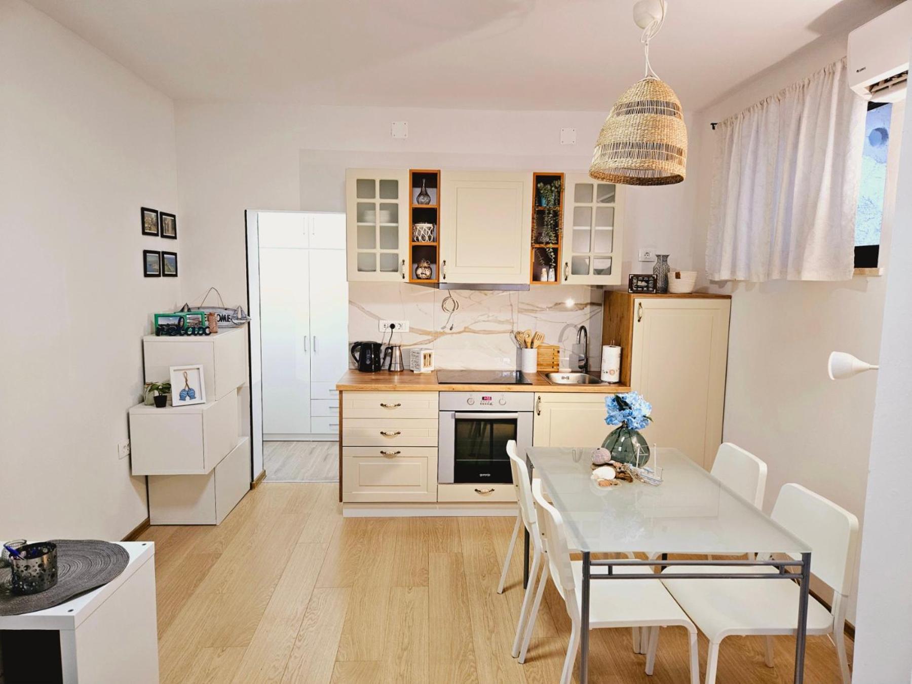 Apartma Tul Izola Eksteriør billede